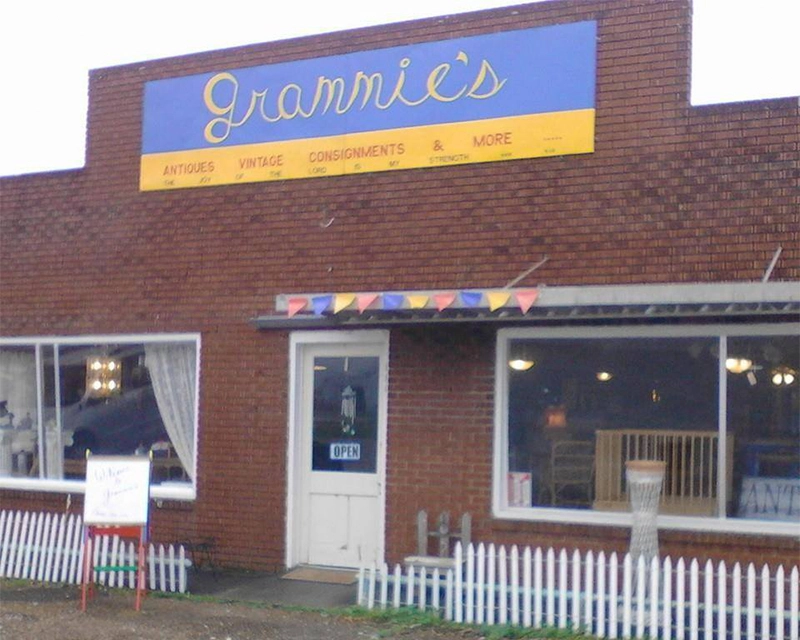 Grammie's Antique Market