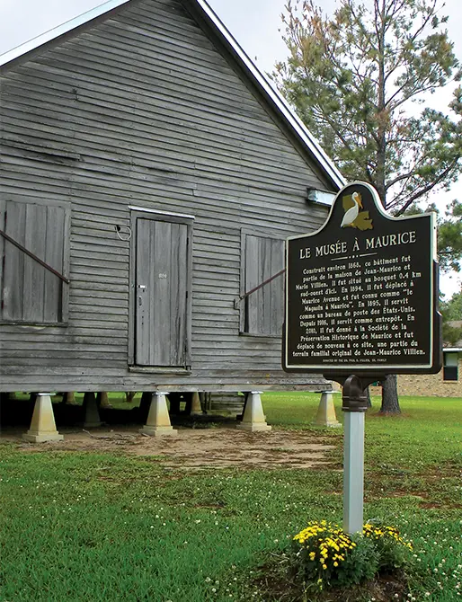 maurice museum w sign